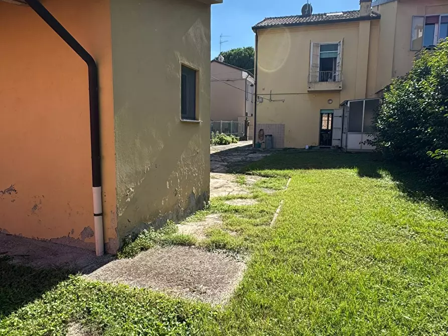 Immagine 39 di Casa indipendente in vendita  in Via Don Giovanni Minzoni 4 a Ravenna