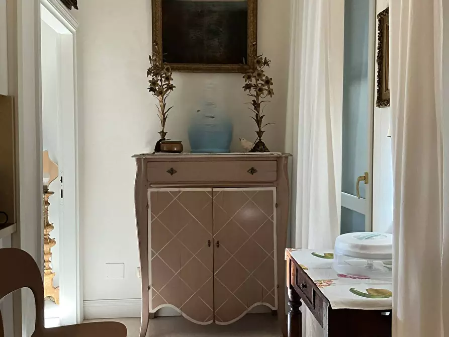 Immagine 5 di Appartamento in vendita  a Ravenna