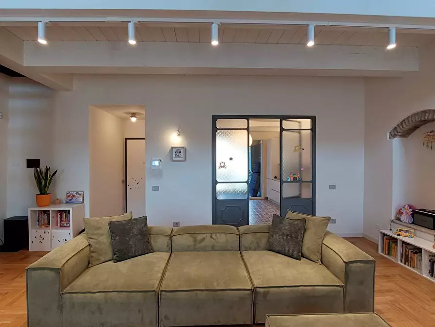 Immagine 5 di Appartamento in vendita  a Ravenna