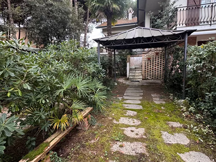 Immagine 2 di Villetta a schiera in vendita  a Ravenna