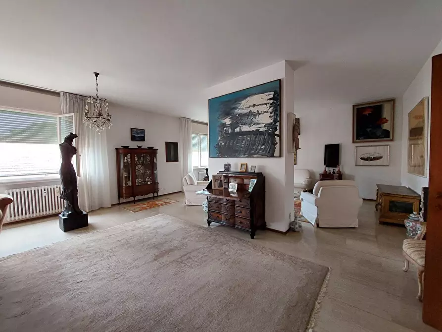 Immagine 3 di Appartamento in vendita  in Via San Giovanni Bosco 13 a Ravenna