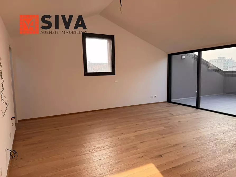 Immagine 9 di Attico in vendita  in Via Angelo LOLLI a Ravenna