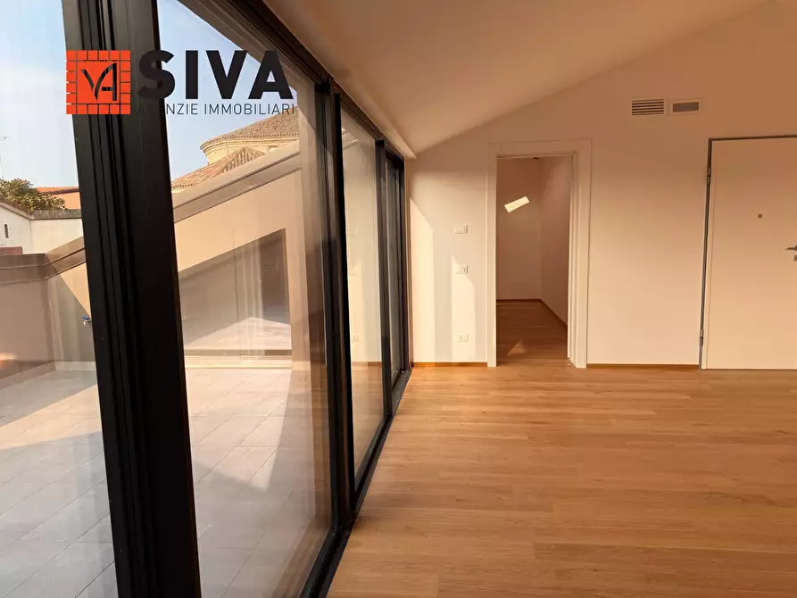 Immagine 11 di Attico in vendita  in Via Angelo LOLLI a Ravenna