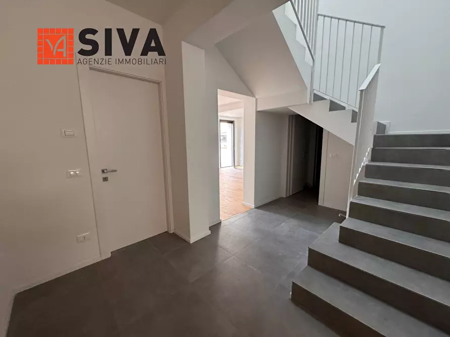 Immagine 7 di Villa in vendita  in Via Angelo Lolli 11 a Ravenna