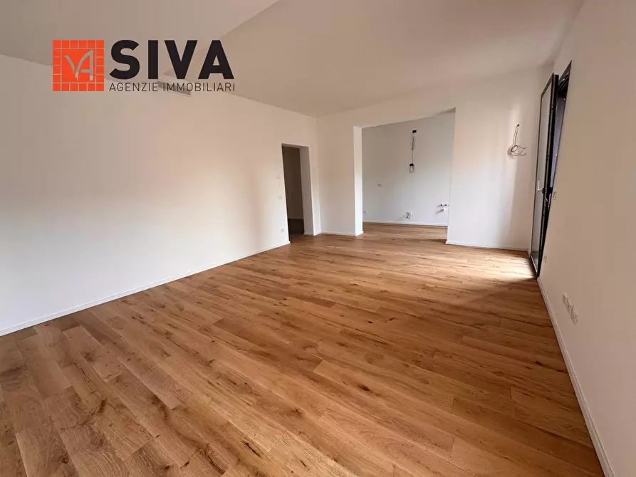 Immagine 14 di Villa in vendita  in Via Angelo Lolli 11 a Ravenna