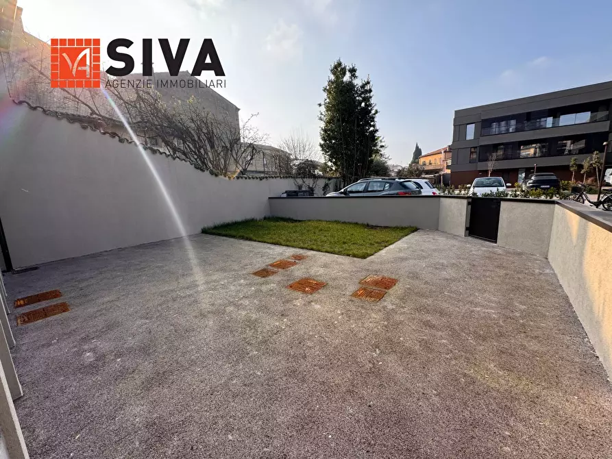 Immagine 29 di Villa in vendita  in Via Angelo Lolli 11 a Ravenna