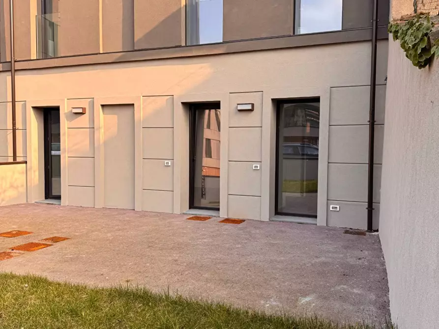 Immagine 27 di Villa in vendita  in Via Angelo Lolli 11 a Ravenna