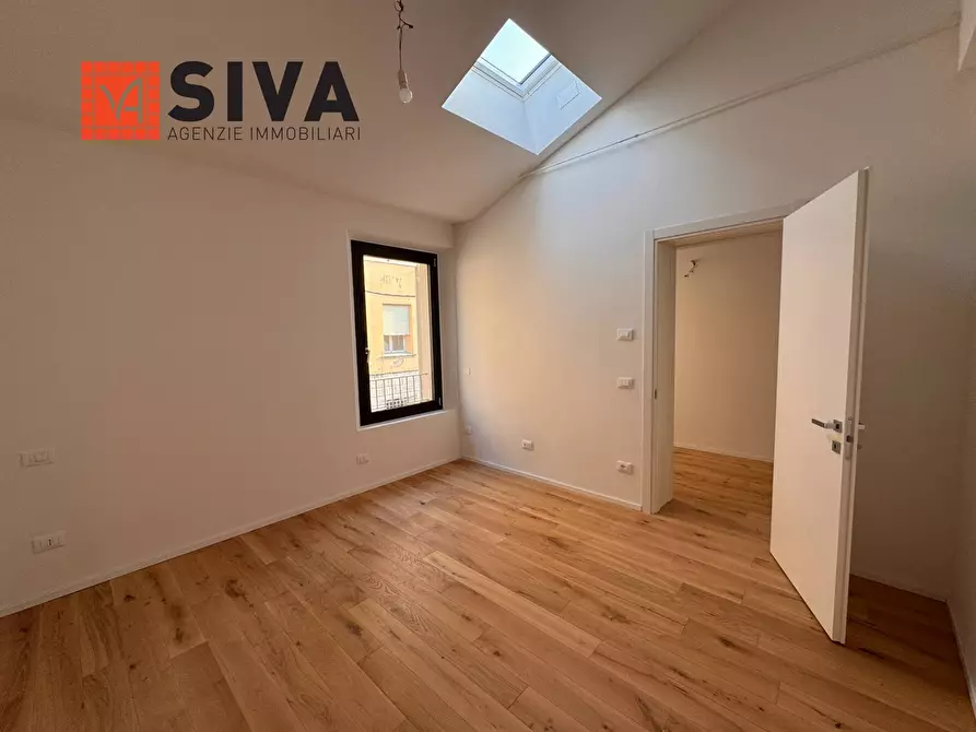 Immagine 21 di Villa in vendita  in Via Angelo Lolli 11 a Ravenna