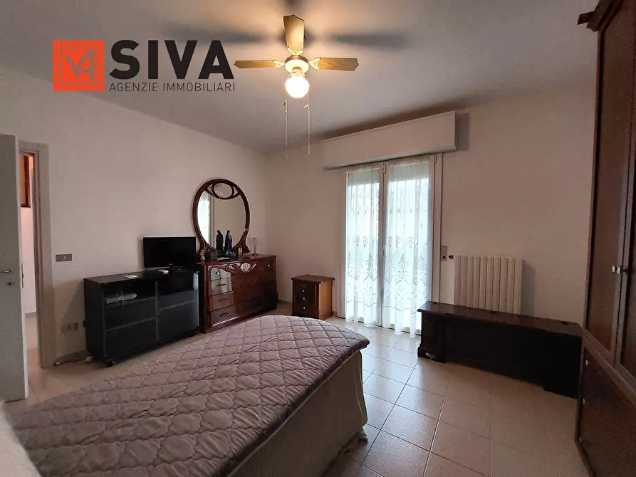 Immagine 10 di Casa indipendente in vendita  a Ravenna