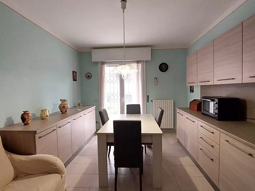 Immagine 18 di Casa indipendente in vendita  a Ravenna