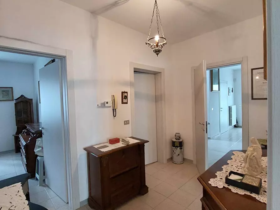 Immagine 24 di Casa indipendente in vendita  a Ravenna