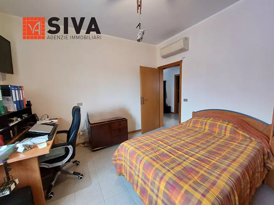 Immagine 38 di Casa indipendente in vendita  a Ravenna