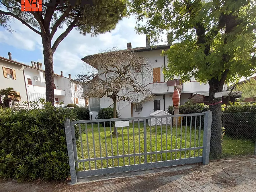 Immagine 2 di Villetta a schiera in vendita  in Viale Amedeo Modigliani 62 a Ravenna