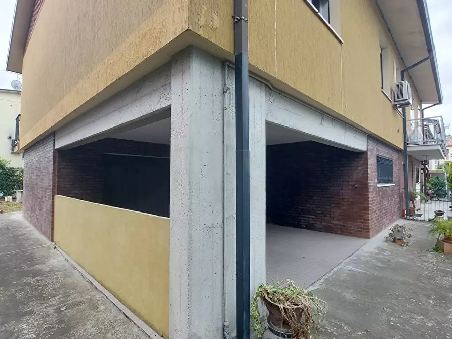 Immagine 5 di Casa indipendente in vendita  in Via Del Chianti 16 a Ravenna