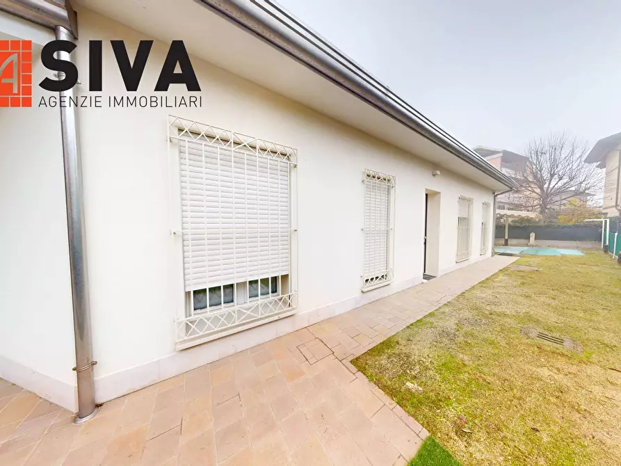 Immagine 2 di Casa indipendente in vendita  in Via Fiume Avisio 83 a Ravenna