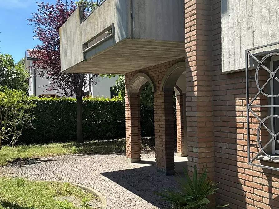 Immagine 40 di Villa in vendita  in Via Celso Cicognani 14 a Ravenna