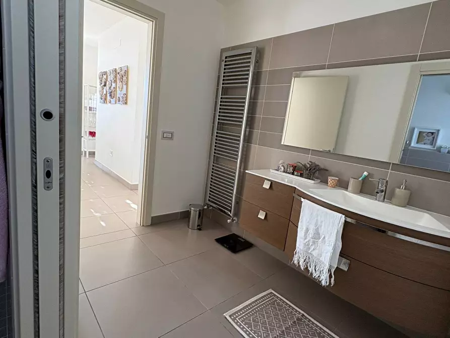 Immagine 15 di Villa in vendita  in via croce 42 a Russi