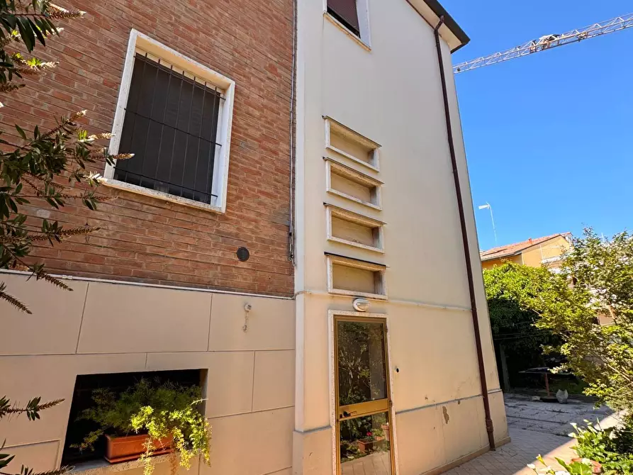 Immagine 51 di Villetta a schiera in vendita  in Via Monte San Marco a Ravenna