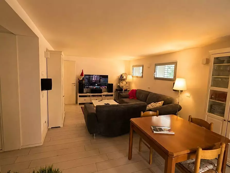 Immagine 6 di Villa in vendita  in via mario montanari 8 a Ravenna