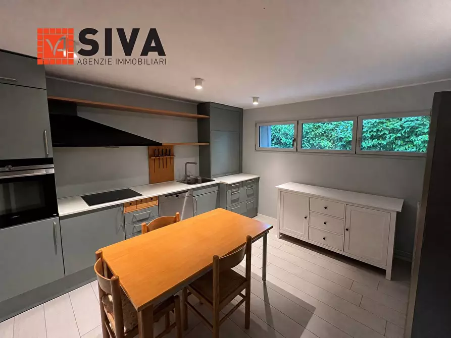 Immagine 12 di Villa in vendita  in via mario montanari 8 a Ravenna
