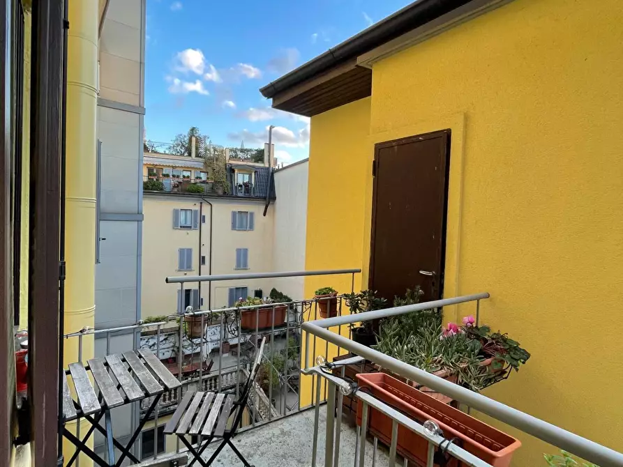 Immagine 2 di Appartamento in affitto  in Via Melzo a Milano