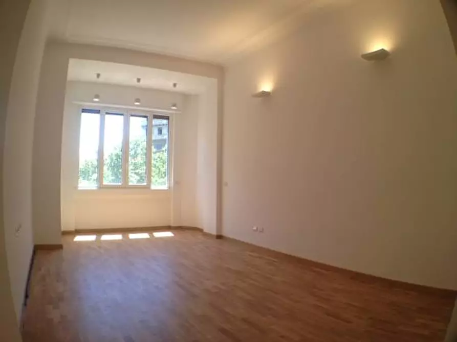 Immagine 5 di Appartamento in affitto  in Via Degli Scipioni a Milano