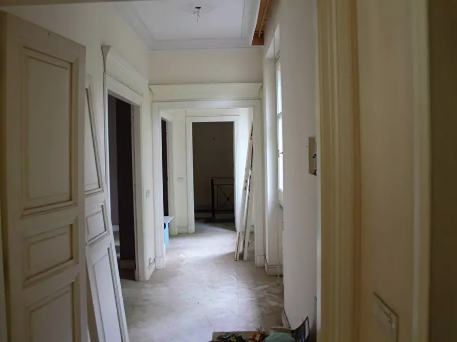 Immagine 9 di Villa in vendita  in Via Della Mendola a Roma