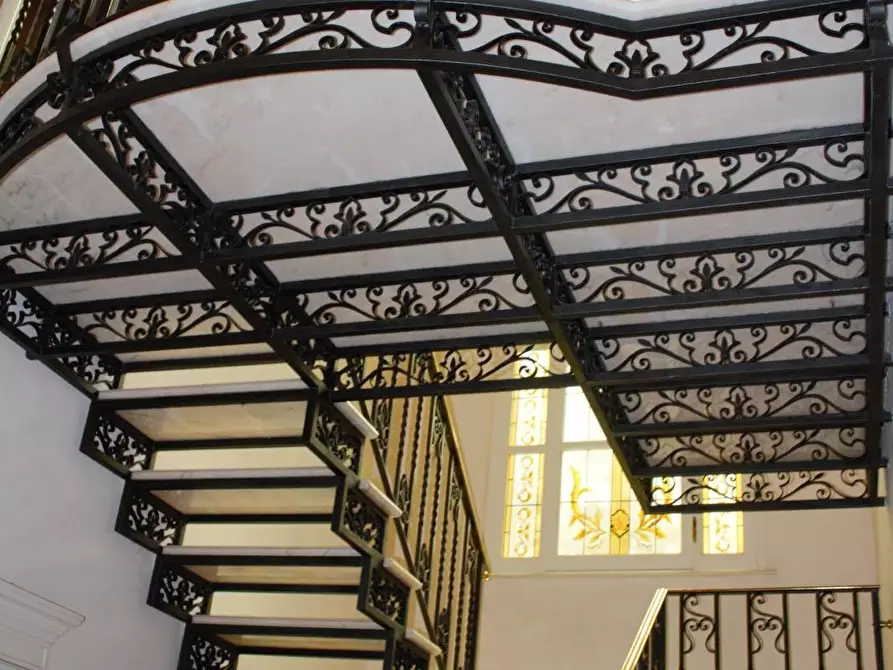 Immagine 7 di Villa in vendita  in Via Della Mendola a Roma