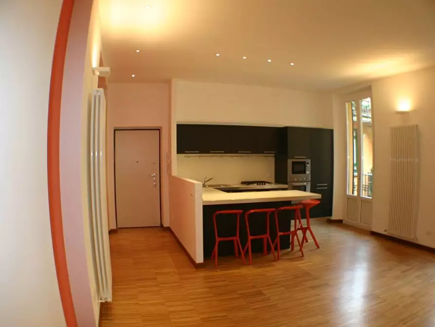 Immagine 2 di Appartamento in affitto  in Via Marghera 14 a Milano