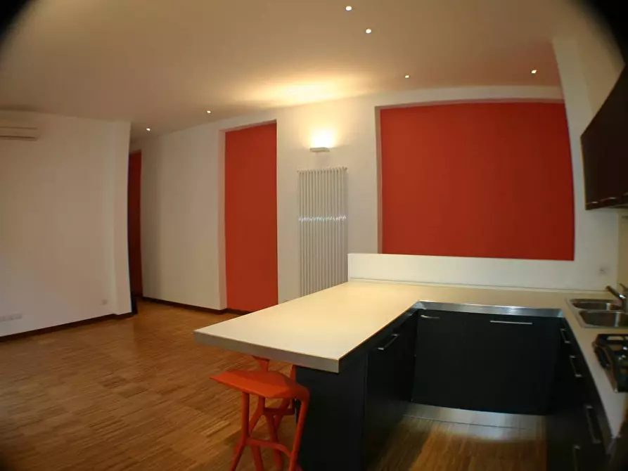 Immagine 3 di Appartamento in affitto  in Via Marghera 14 a Milano