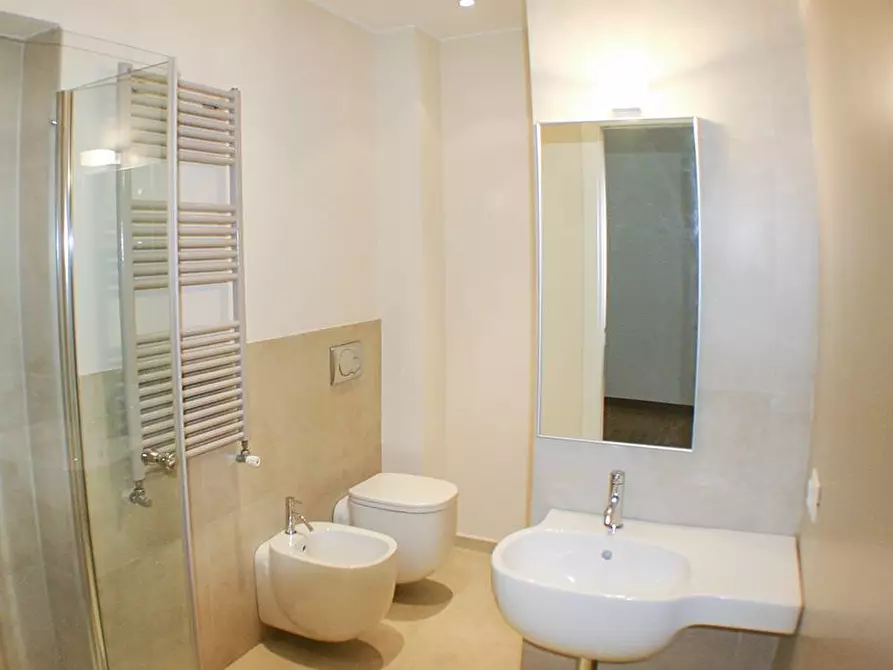 Immagine 9 di Appartamento in affitto  in Via Marghera 14 a Milano