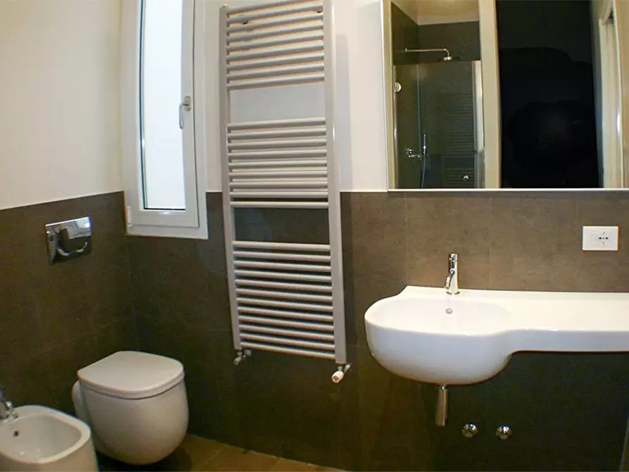 Immagine 8 di Appartamento in affitto  in Via Marghera 14 a Milano