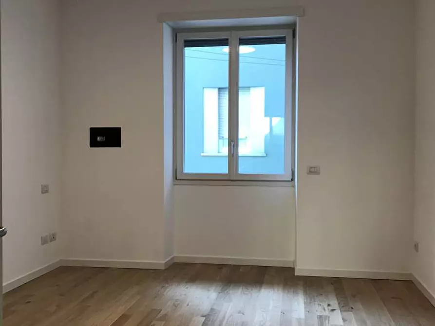 Immagine 6 di Appartamento in affitto  in Via Piero Della Francesca a Milano