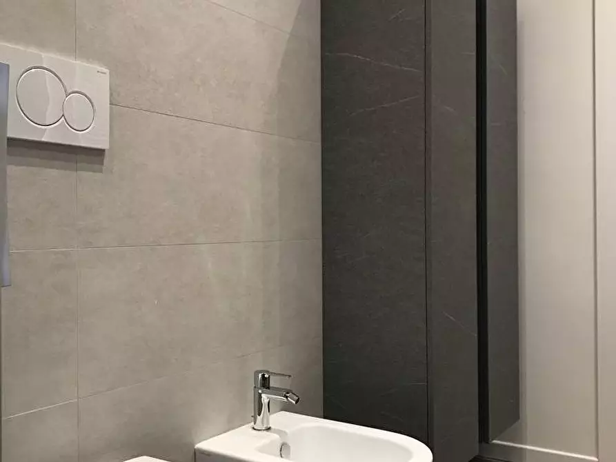 Immagine 10 di Appartamento in affitto  in Via Giuseppe Antonio Borgese a Milano