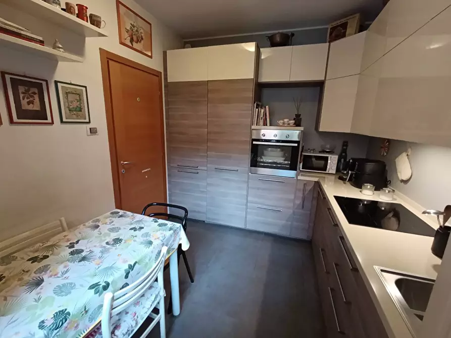 Immagine 6 di Appartamento in vendita  a Peschiera Borromeo