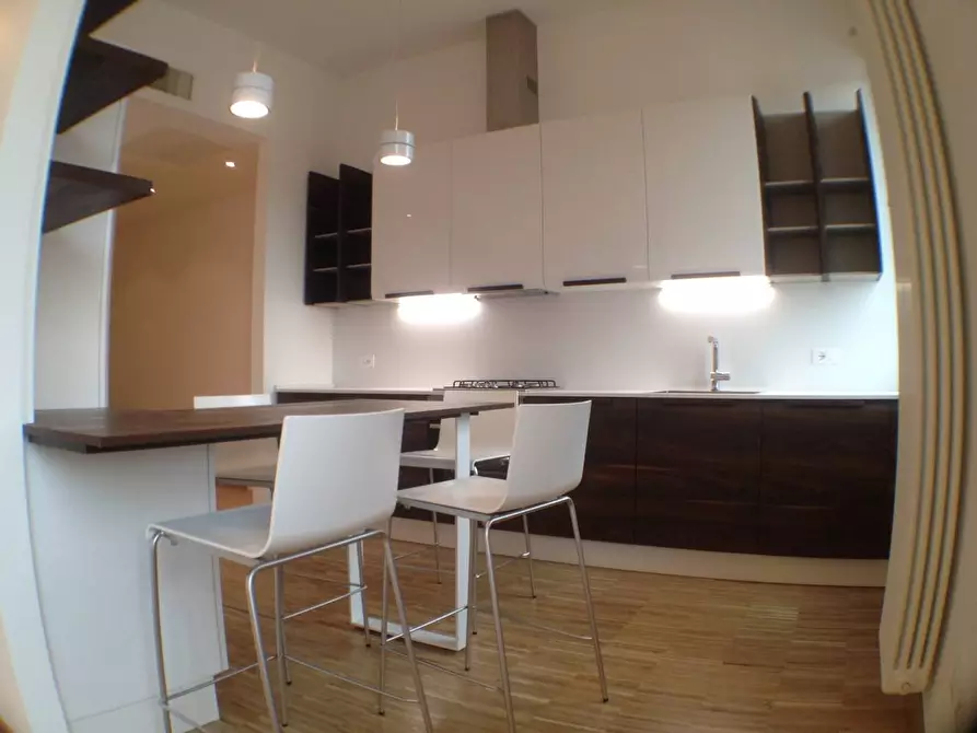 Immagine 3 di Appartamento in affitto  in Via Venini a Milano