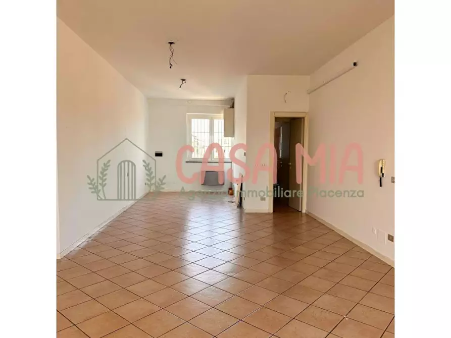 Immagine 7 di Ufficio in vendita  in via emilia est a Agazzano