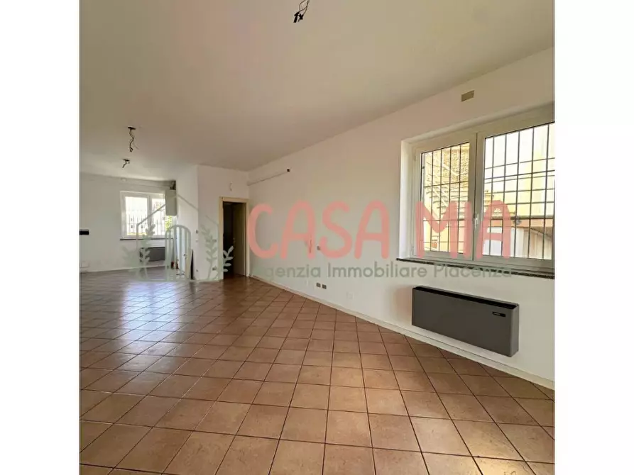 Immagine 9 di Ufficio in vendita  in via emilia est a Agazzano