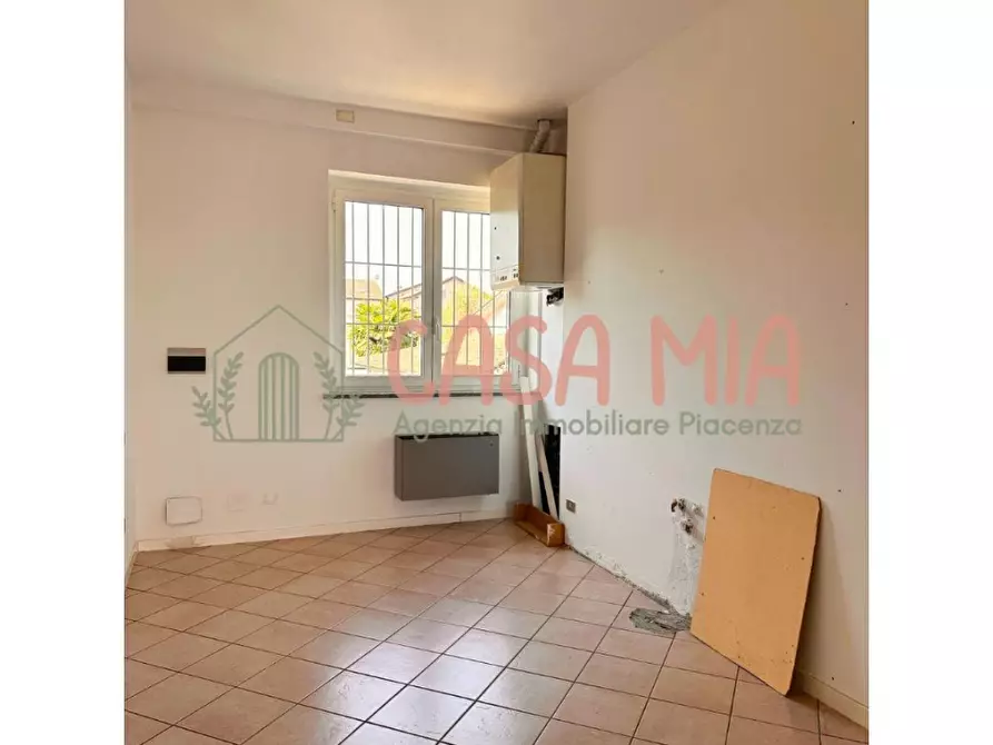 Immagine 20 di Ufficio in vendita  in via emilia est a Agazzano