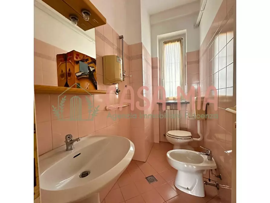 Immagine 24 di Ufficio in vendita  in via emilia est a Agazzano