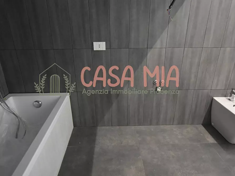 Immagine 11 di Villetta a schiera in vendita  in Via mozart a Agazzano