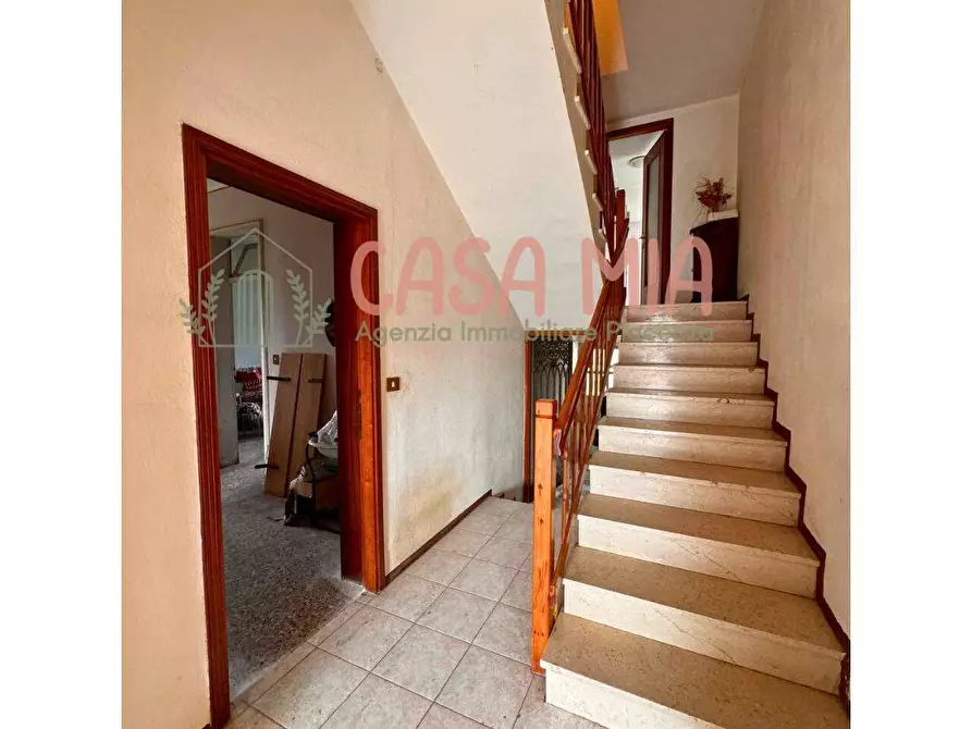 Immagine 12 di Villa in vendita  in Via marchesi a Agazzano