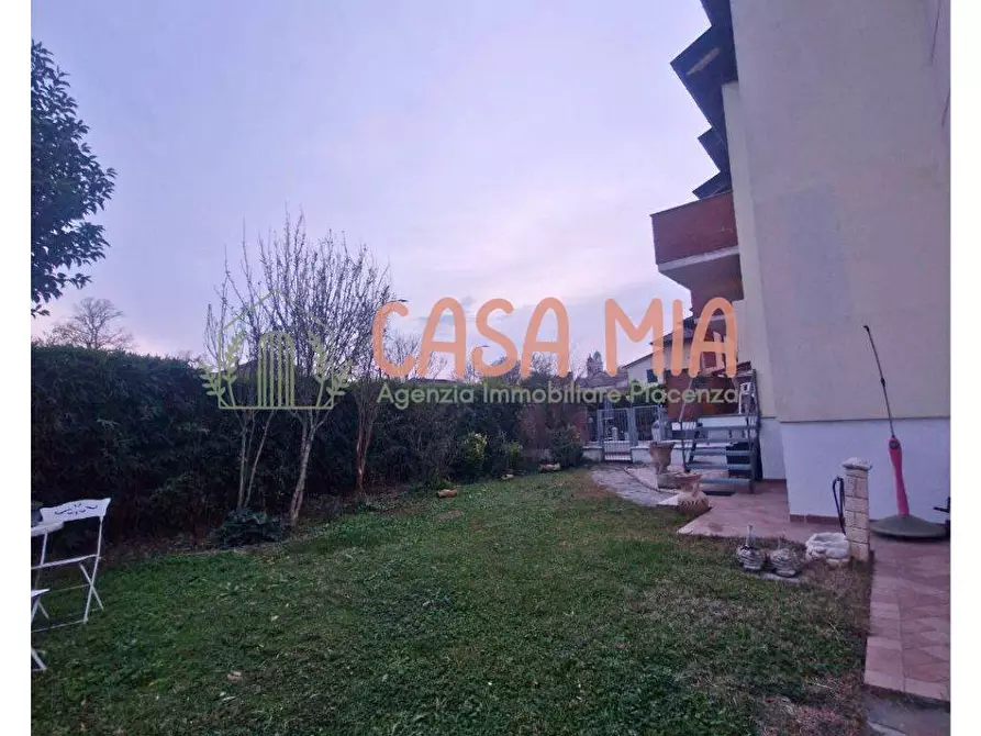 Immagine 13 di Appartamento in vendita  in VIA PO a Agazzano