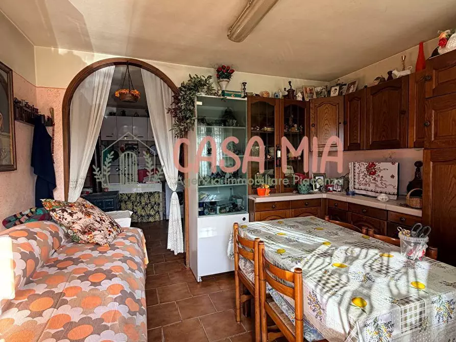 Immagine 2 di Casa semindipendente in vendita  in Località Puglia a Agazzano
