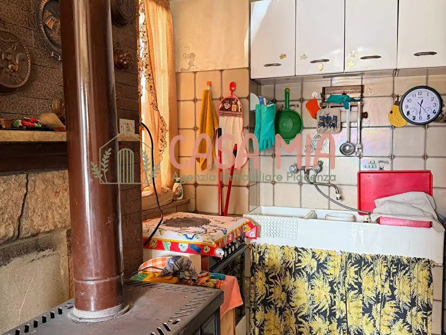 Immagine 3 di Casa semindipendente in vendita  in Località Puglia a Agazzano