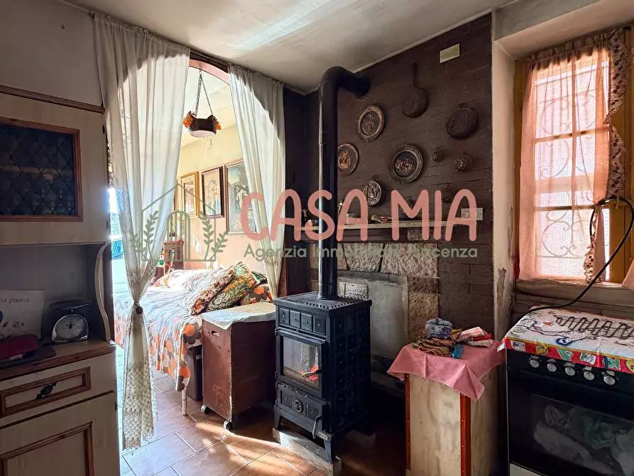 Immagine 6 di Casa semindipendente in vendita  in Località Puglia a Agazzano