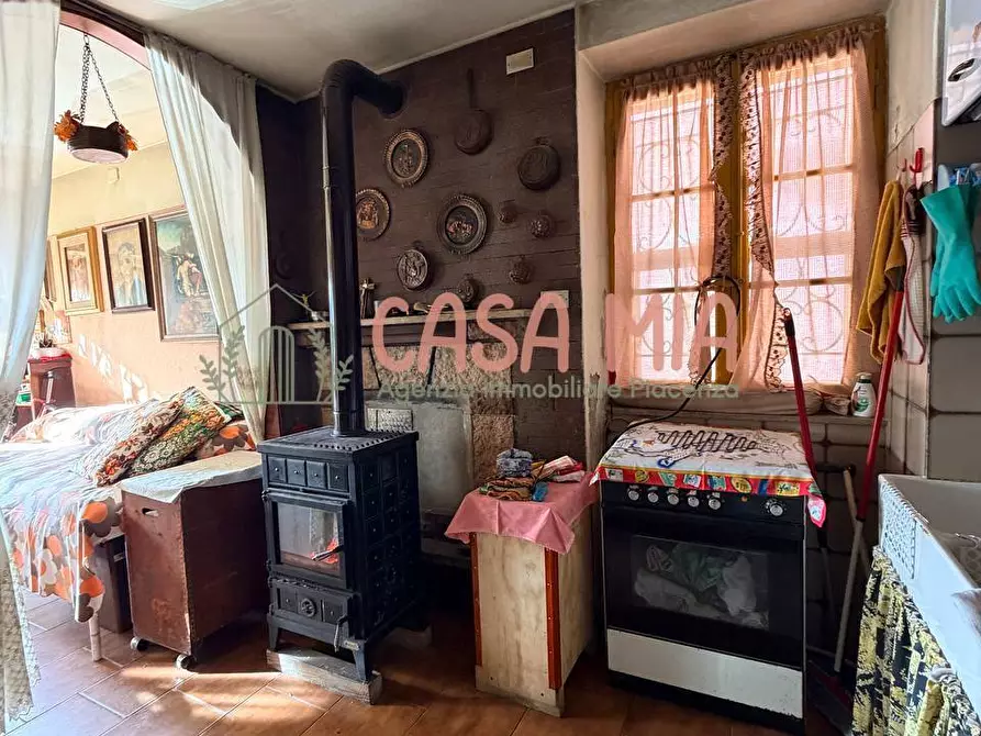 Immagine 10 di Casa semindipendente in vendita  in Località Puglia a Agazzano