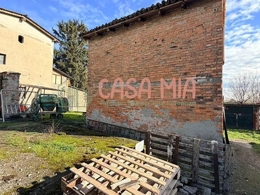 Immagine 3 di Casa semindipendente in vendita  in Località Puglia a Agazzano