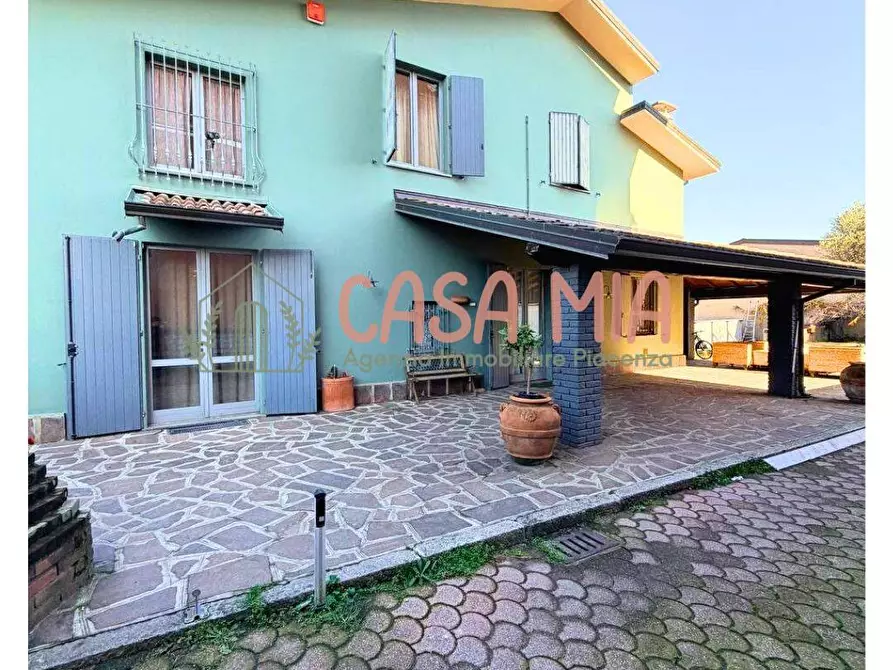 Immagine 4 di Villa in vendita  in Via Agazzano a Agazzano