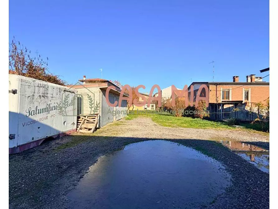 Immagine 11 di Villa in vendita  in Via Agazzano a Agazzano